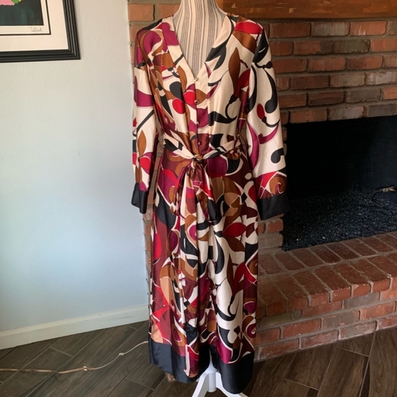 New Zara Satin Effect Floral Dress - 9073/303 - Picture 10 of 14